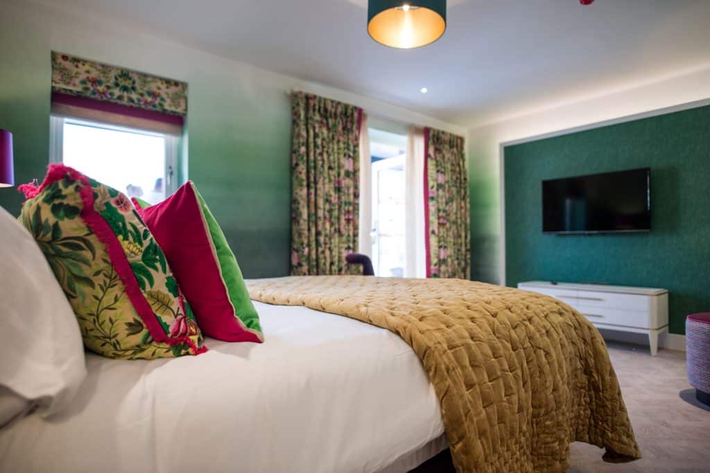 Camelia bedroom at Dewars Hotel
