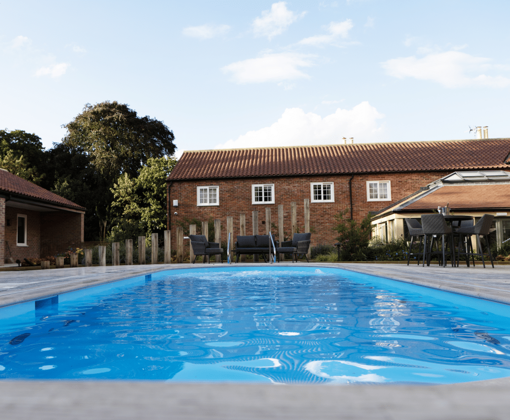 Heated Swimming Pool at Dewars Hotel - Restaurant and Rooms