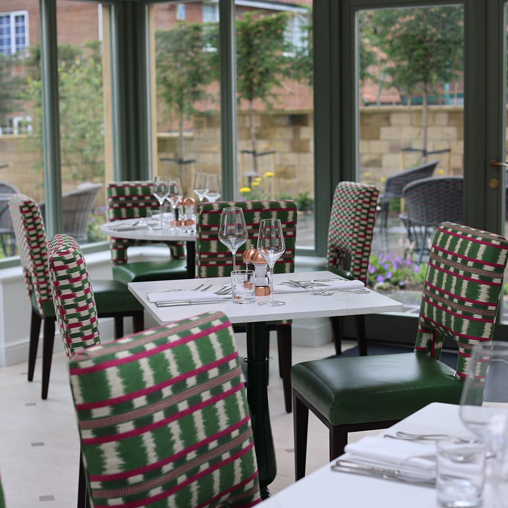 Dewars Hotel Restaurant in Kirby Misperton near Malton