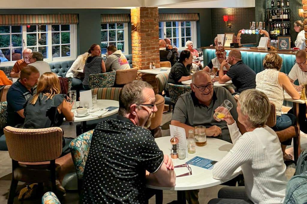 Dewars Restaurant and Rooms Quiz Night Every Thursday